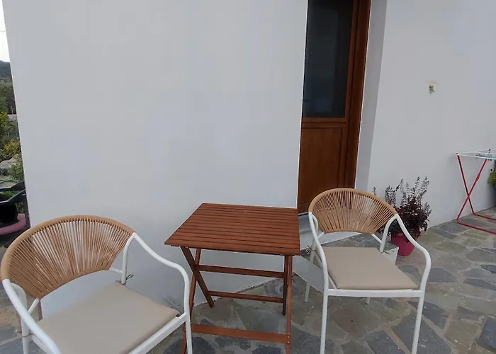 Giorgio Studios II